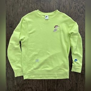 Nike Sportswear Essentials+ Embroidered Swooshes Crewneck Sweatshirt